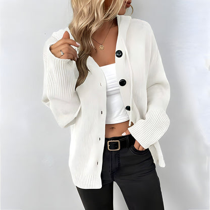 CLARA | Strickjacke mit Kapuze